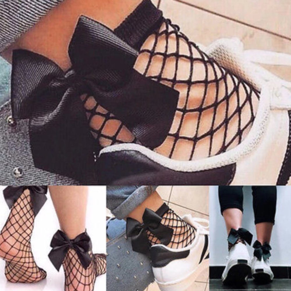🎀 Cute Black Bow Ruffle Fishnet Mesh Ankle Socks - Picture 2 of 5